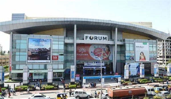 Featured Image of Malls Near Godrej Regal Pavilion