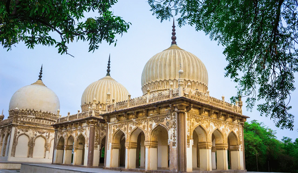 Featured Image of Qutub Shahi Tombs